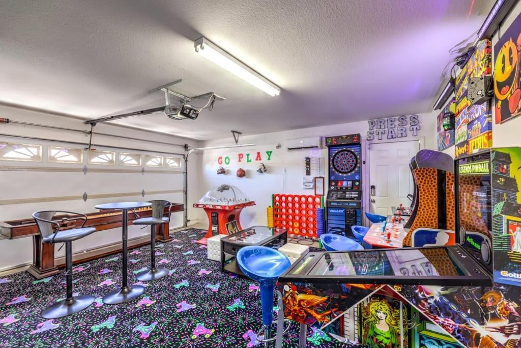 Family Fun For Everyone In Las Vegas- 4 Bedrooms, Billiards, Game Room Henderson Dış mekan fotoğraf