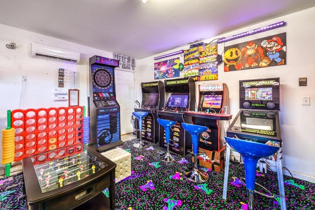 Family Fun For Everyone In Las Vegas- 4 Bedrooms, Billiards, Game Room Henderson Dış mekan fotoğraf