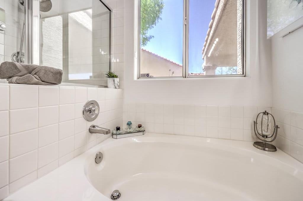 Family Fun For Everyone In Las Vegas- 4 Bedrooms, Billiards, Game Room Henderson Dış mekan fotoğraf