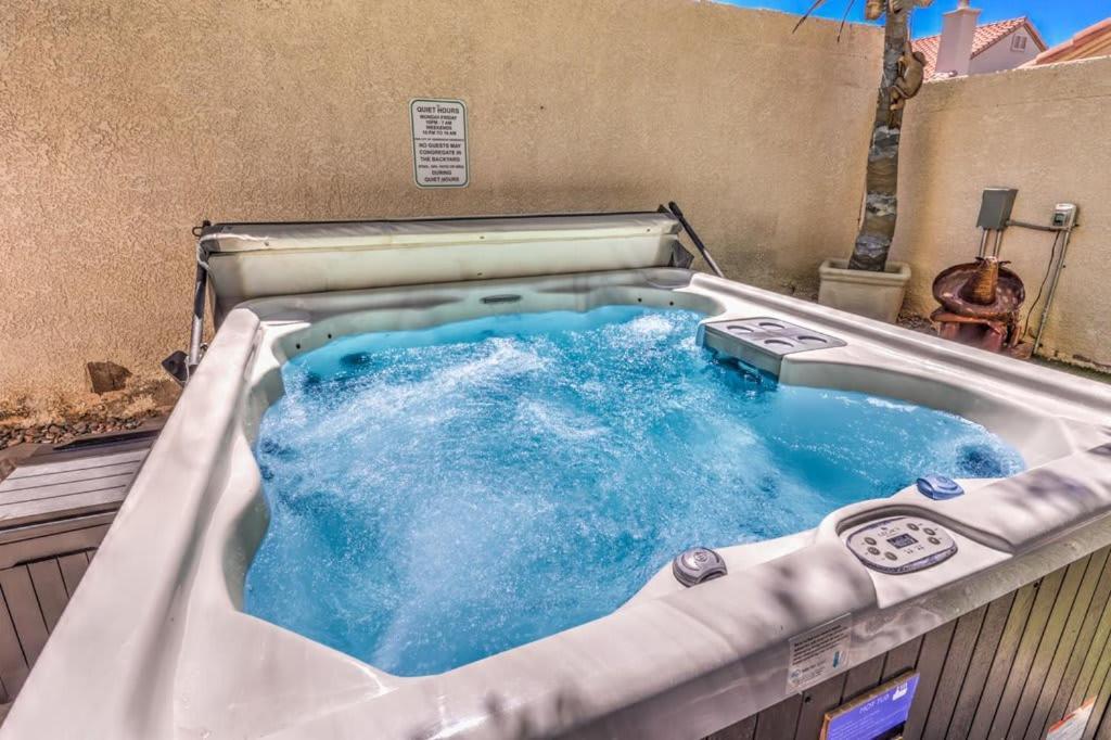Family Fun For Everyone In Las Vegas- 4 Bedrooms, Billiards, Game Room Henderson Dış mekan fotoğraf