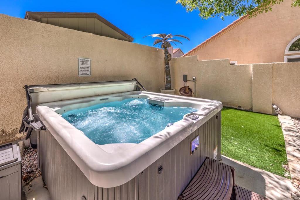 Family Fun For Everyone In Las Vegas- 4 Bedrooms, Billiards, Game Room Henderson Dış mekan fotoğraf