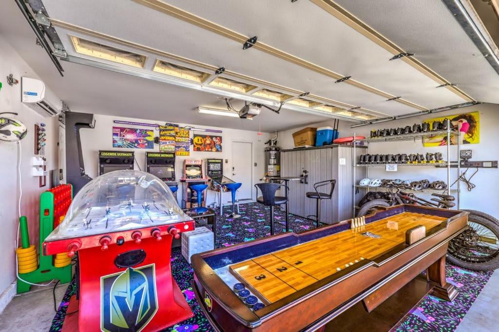 Family Fun For Everyone In Las Vegas- 4 Bedrooms, Billiards, Game Room Henderson Dış mekan fotoğraf